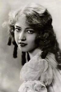 Doris Lloyd